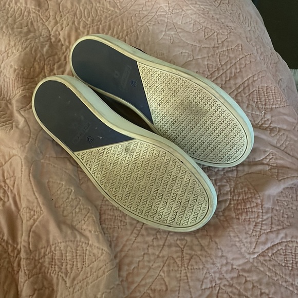 Black Rothy’s - Picture 3 of 4